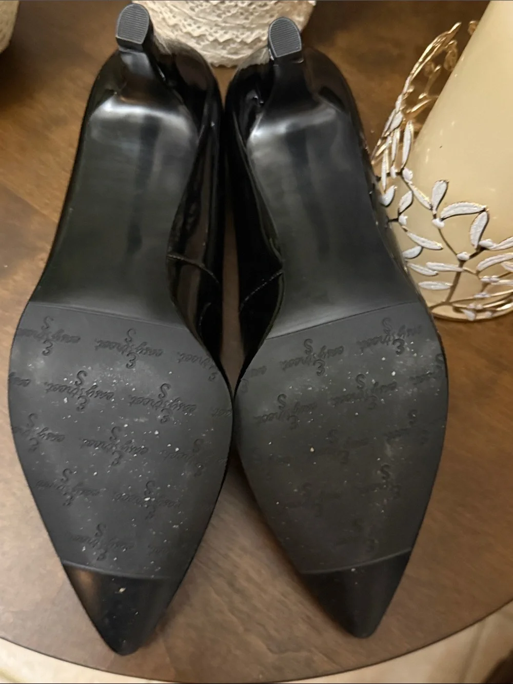 EASY STREET Black Patent Leather Pumps Size 8 New